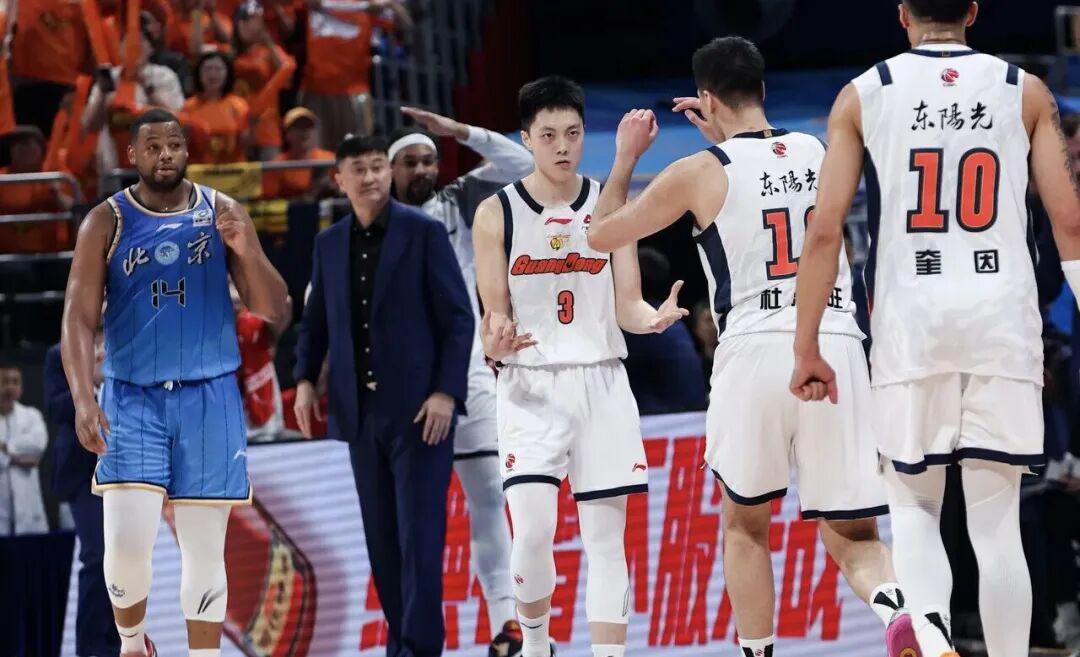 巴黎卖拉莫斯+李刚仁收入破亿，将求购阿克利乌什、迪奥曼德